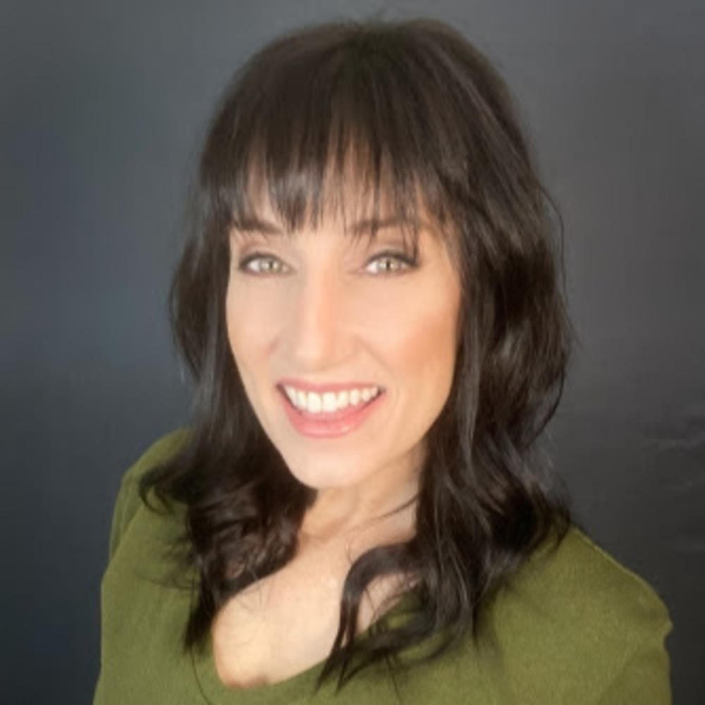 Meet your Posher, Christie Noel